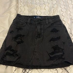Hollister black ripped mini skirt
